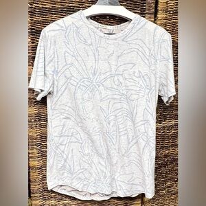 Marine Layer Light Gray‎ Patterned Tee- Size: Small